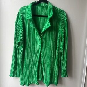 Kelly Green Crimped/Pleated Satin Button Up Shirt, size L/XL